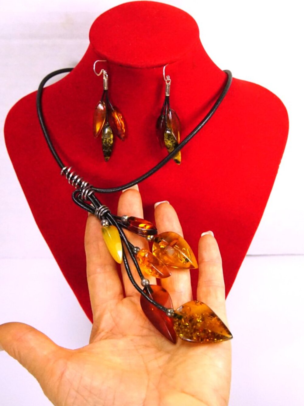 Baltic Amber & 925 Silver Jewelry Set: Earrings, Pendant, Black Leather Choker
